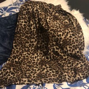 Never worn leopard print skirt large